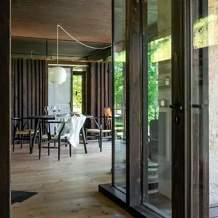 Good Retreat With Sky Glass House * Roccasparvera