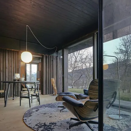 Good Retreat With Sky Glass House * Roccasparvera